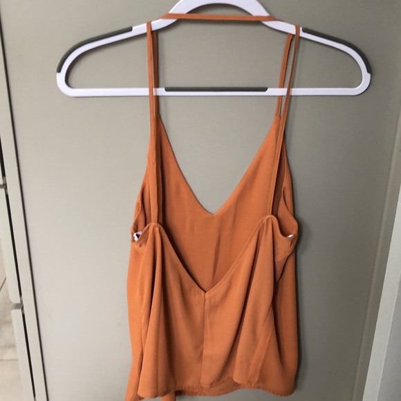 Lulu’s Open Back Tank - Picture 2 of 7